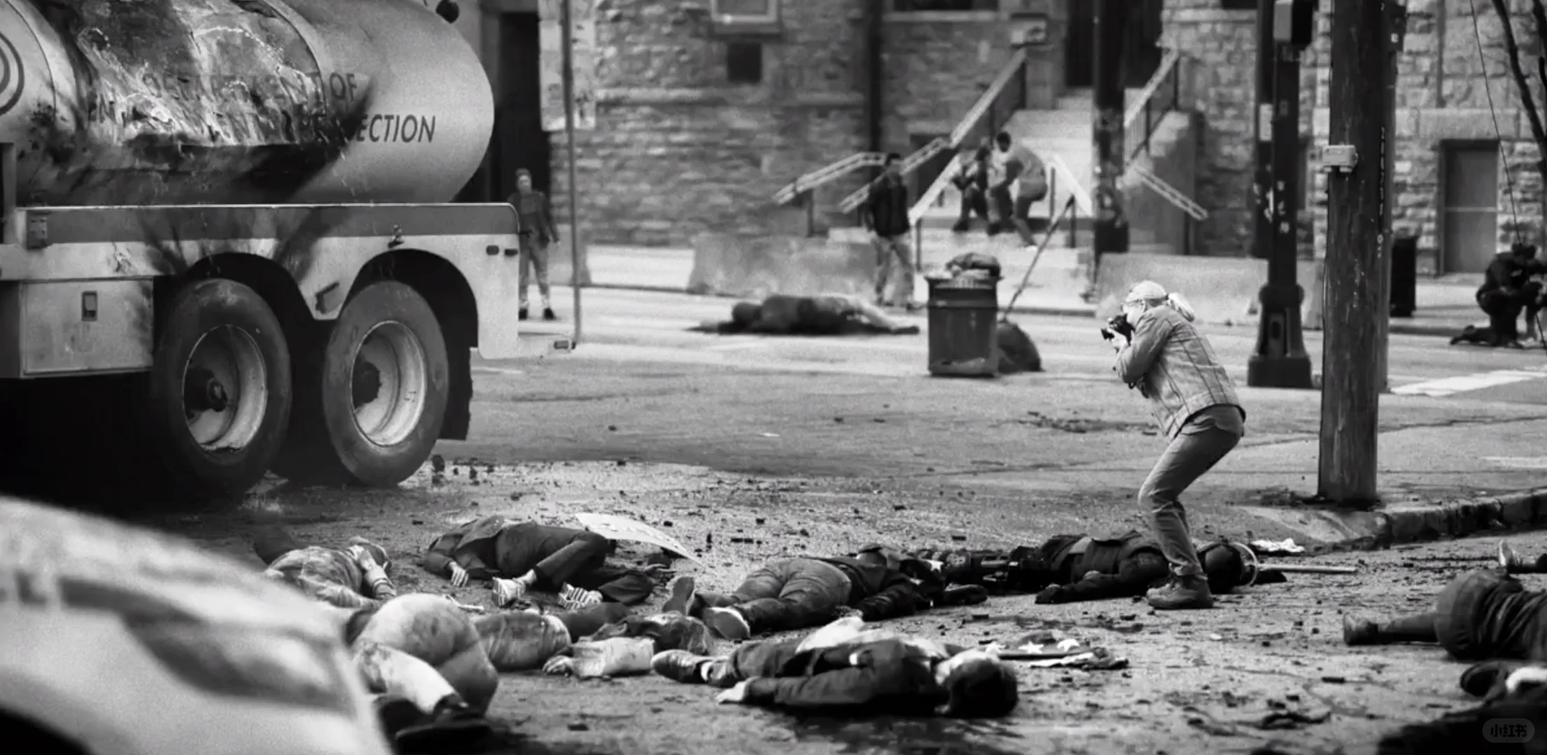 电影《美国内战》中的战地摄影师