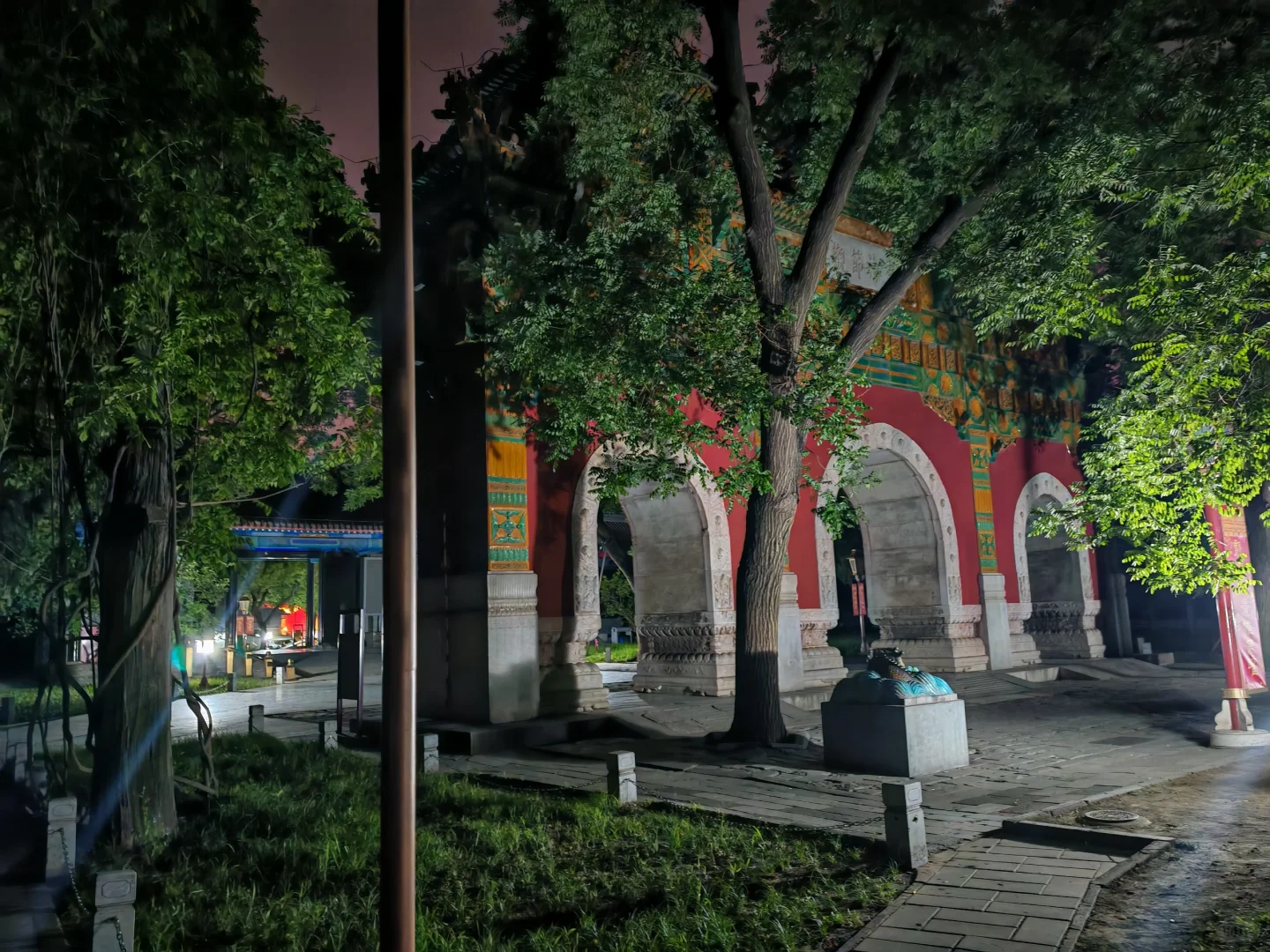 博物馆看电影× 免费逛景点✓