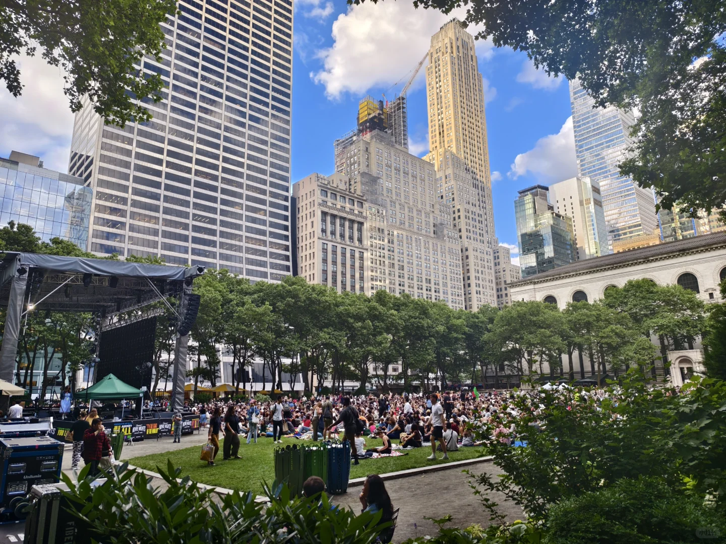 纽约夏季限定｜Bryant Park露天电影开幕式