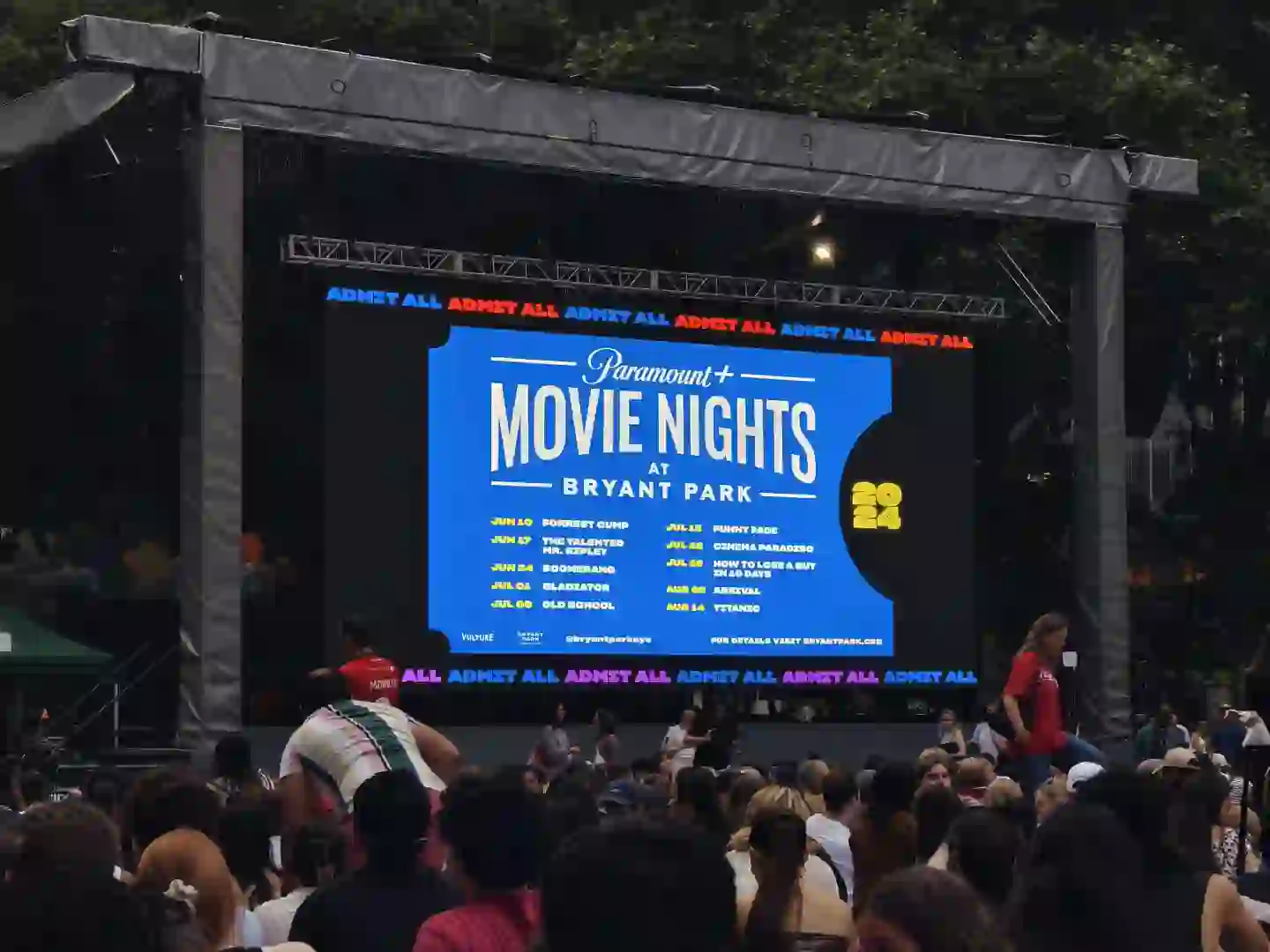 纽约夏季限定｜Bryant Park露天电影开幕式