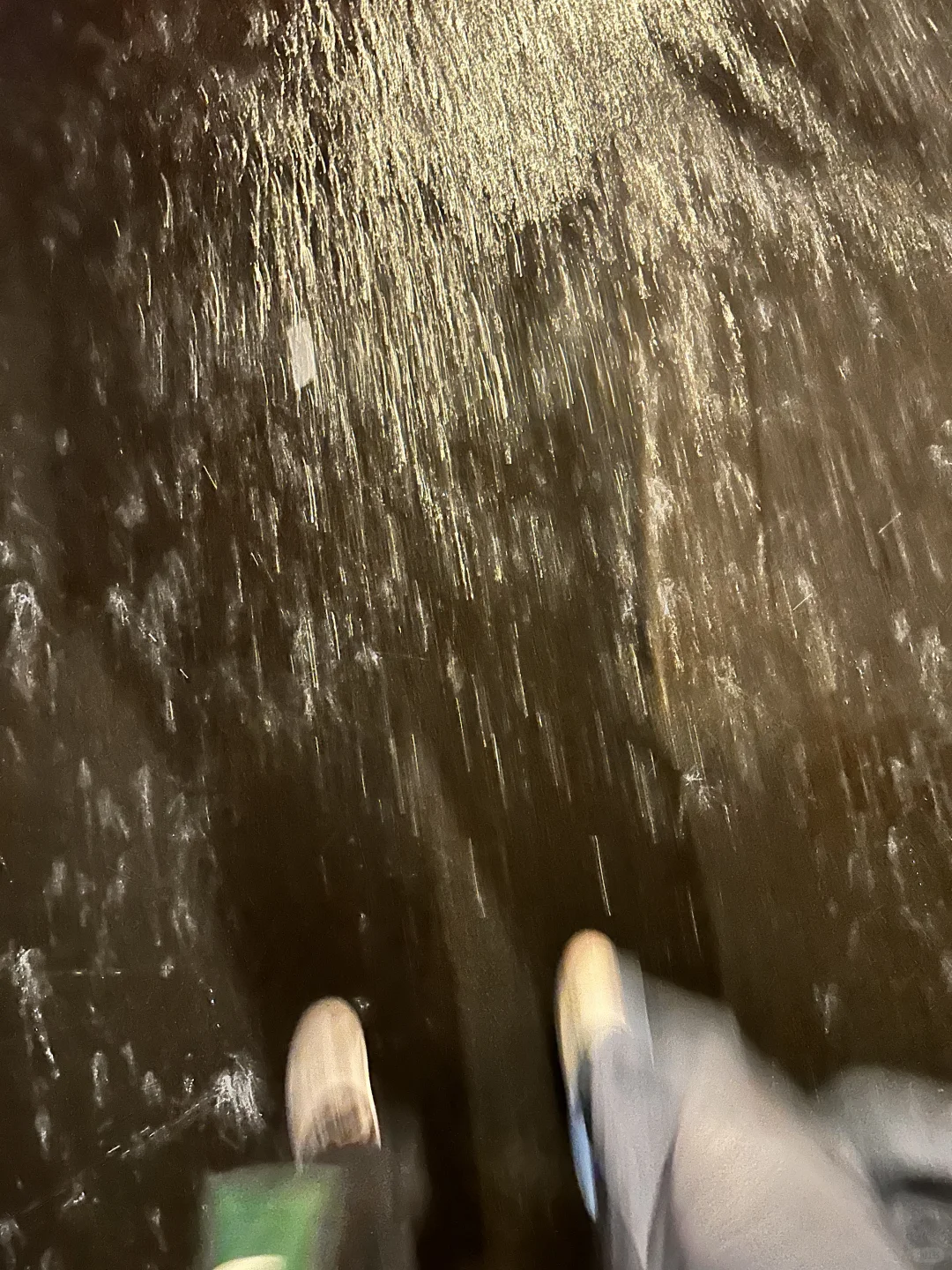 23点在上海看电影