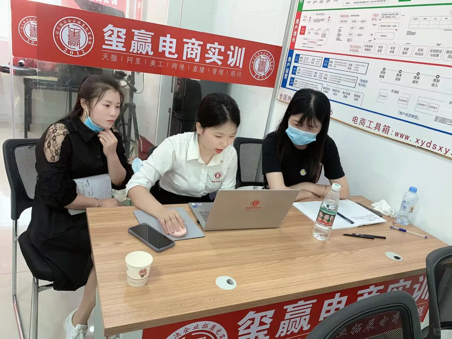 虎门电脑培训学校哪里有？零基础也可以学习