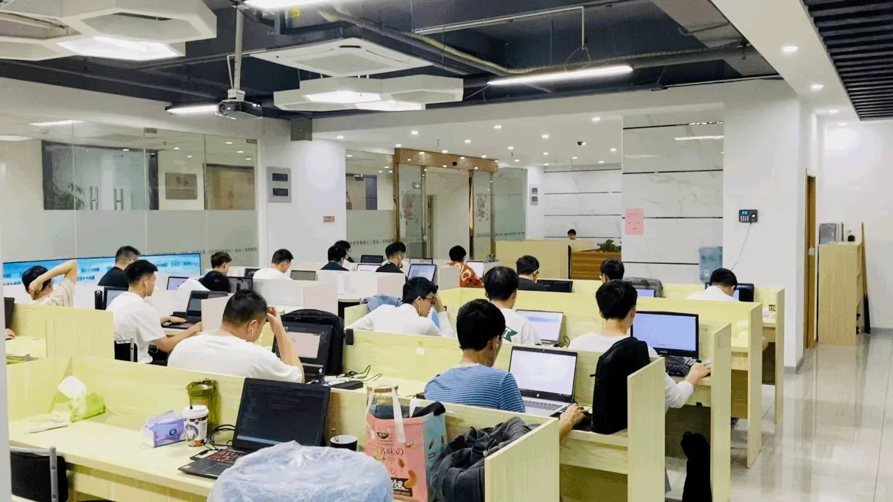 💻🚀泉州软件实训，设计 电商 编程！