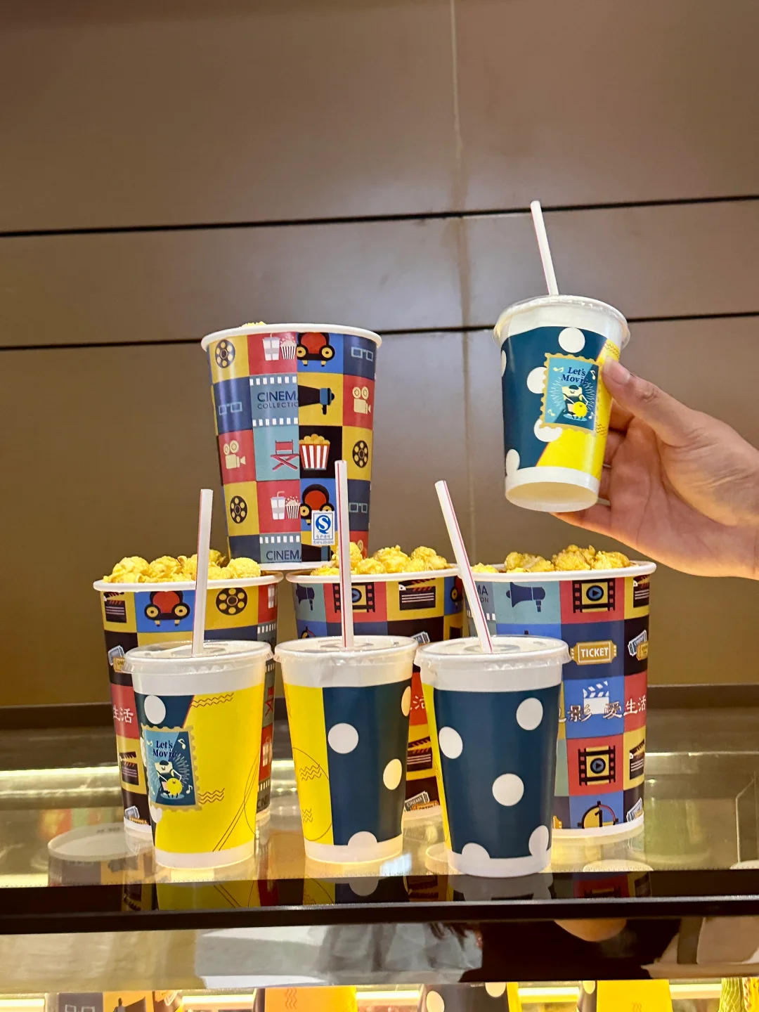 这个暑假要泡在电影院里了