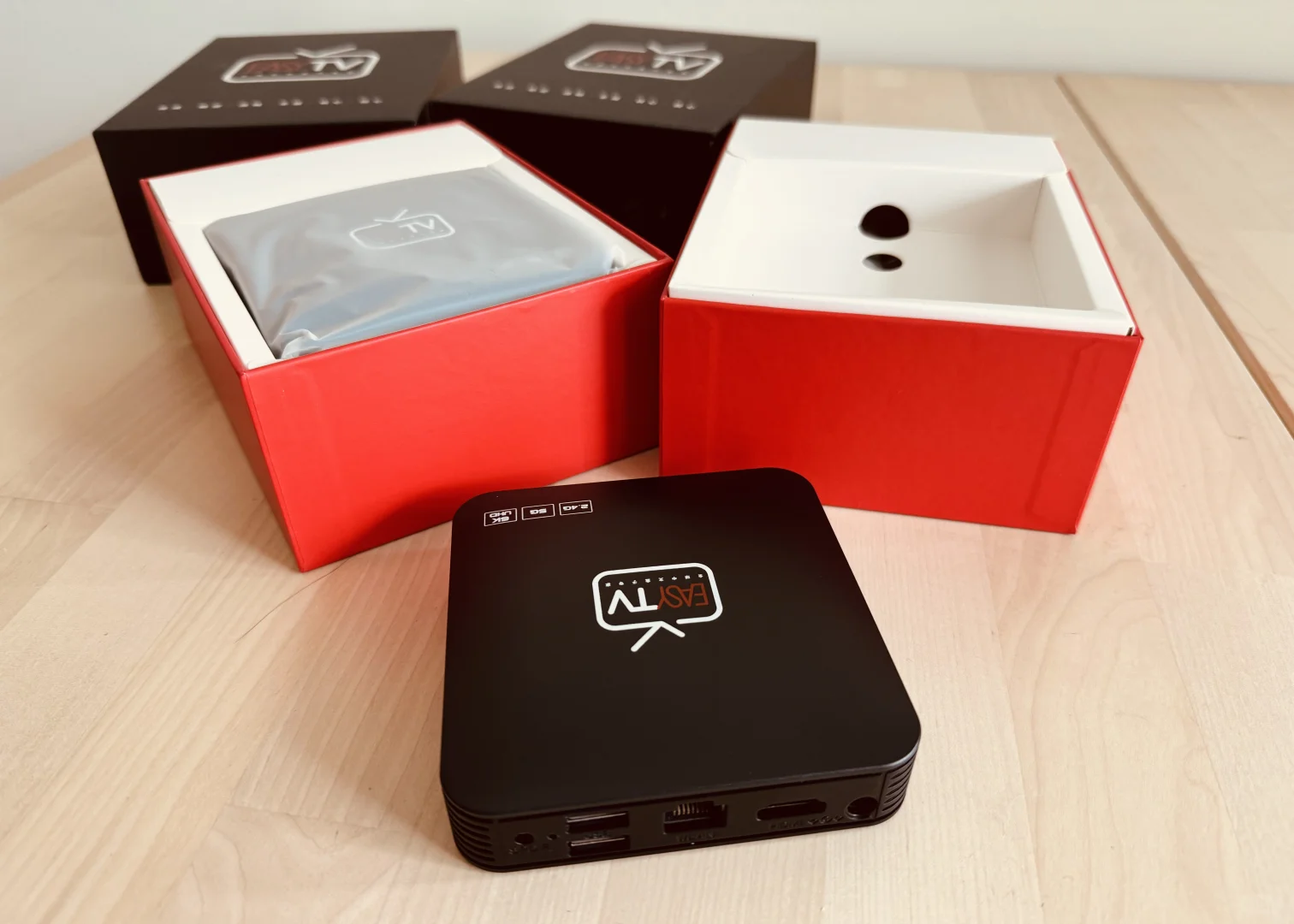 悉尼闲置-半价出全新中文电视盒子