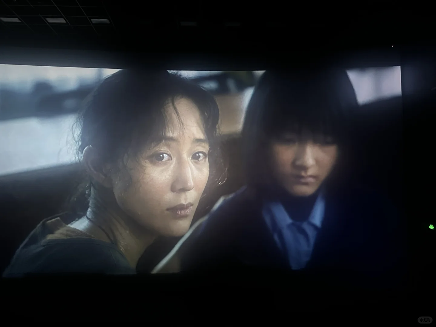 垃圾电影、被海报骗了，不如去看韩版黑暗荣耀