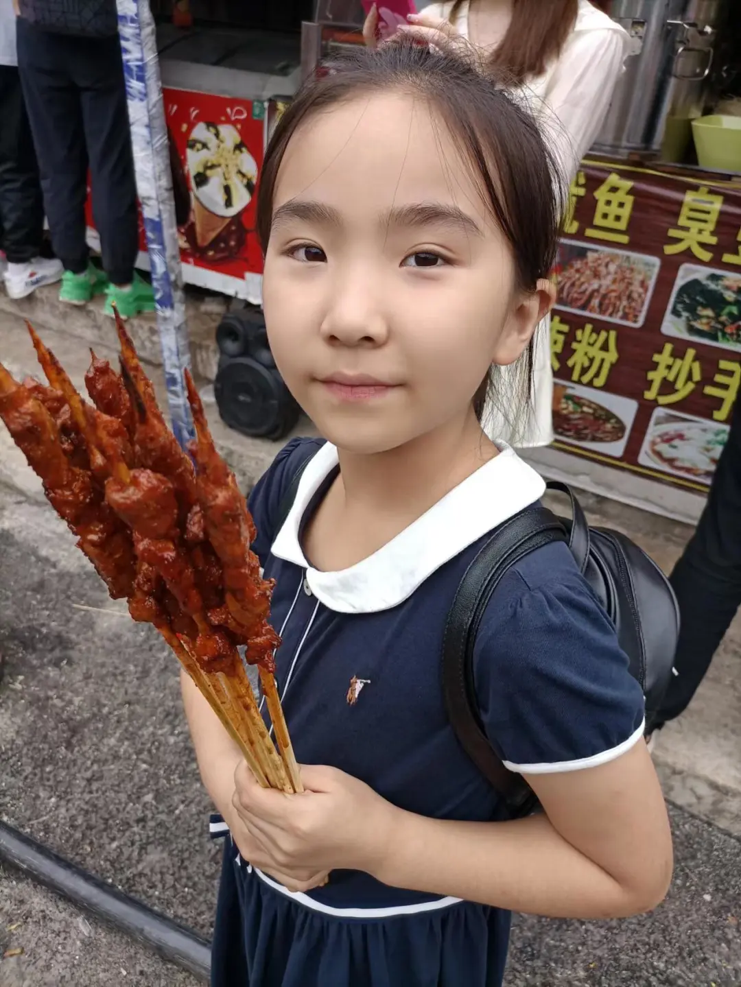 别逼我众筹换手机啊烦死了