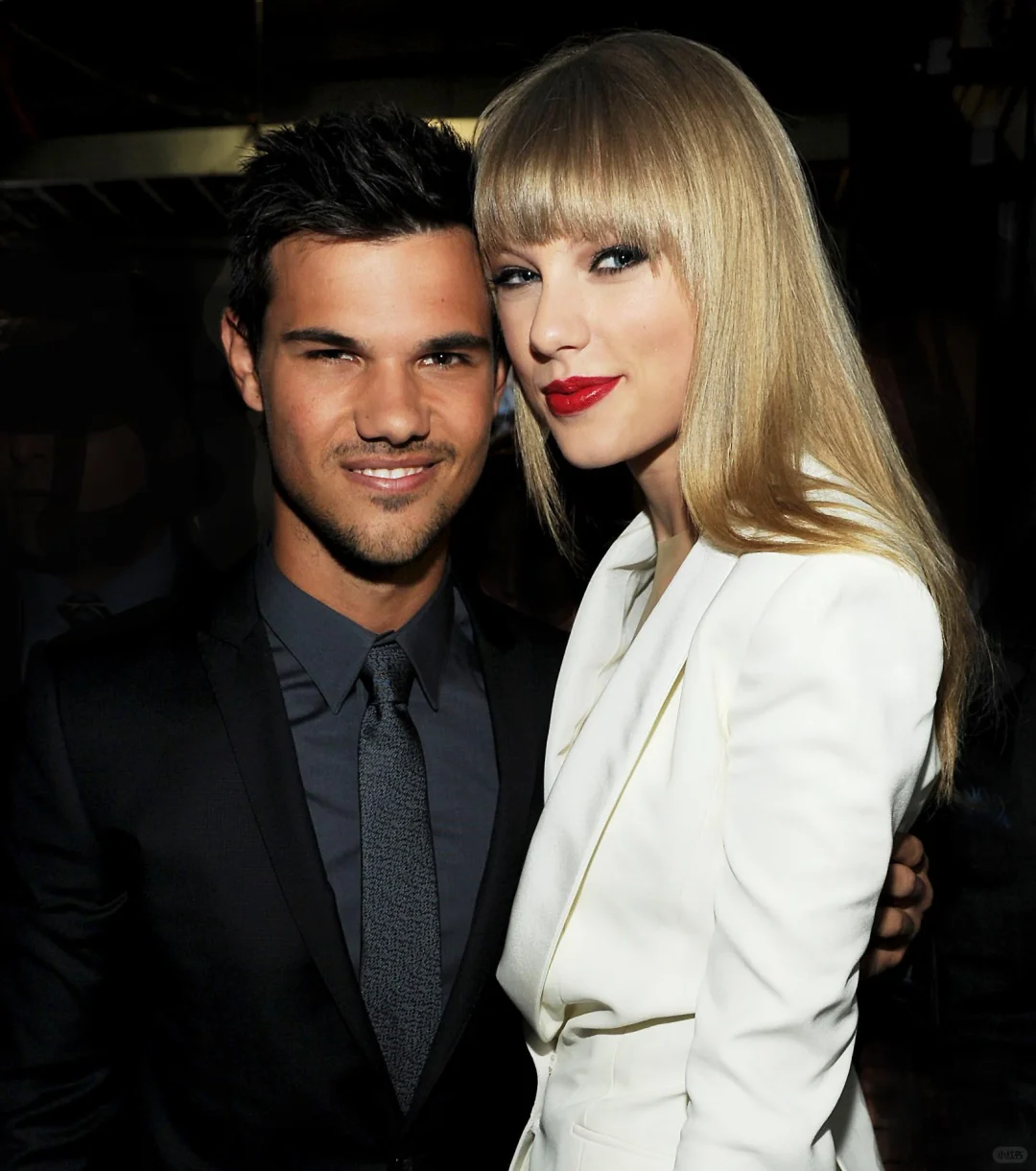 20岁泰勒霉霉与17岁泰勒狼人的双泰勒姐弟恋