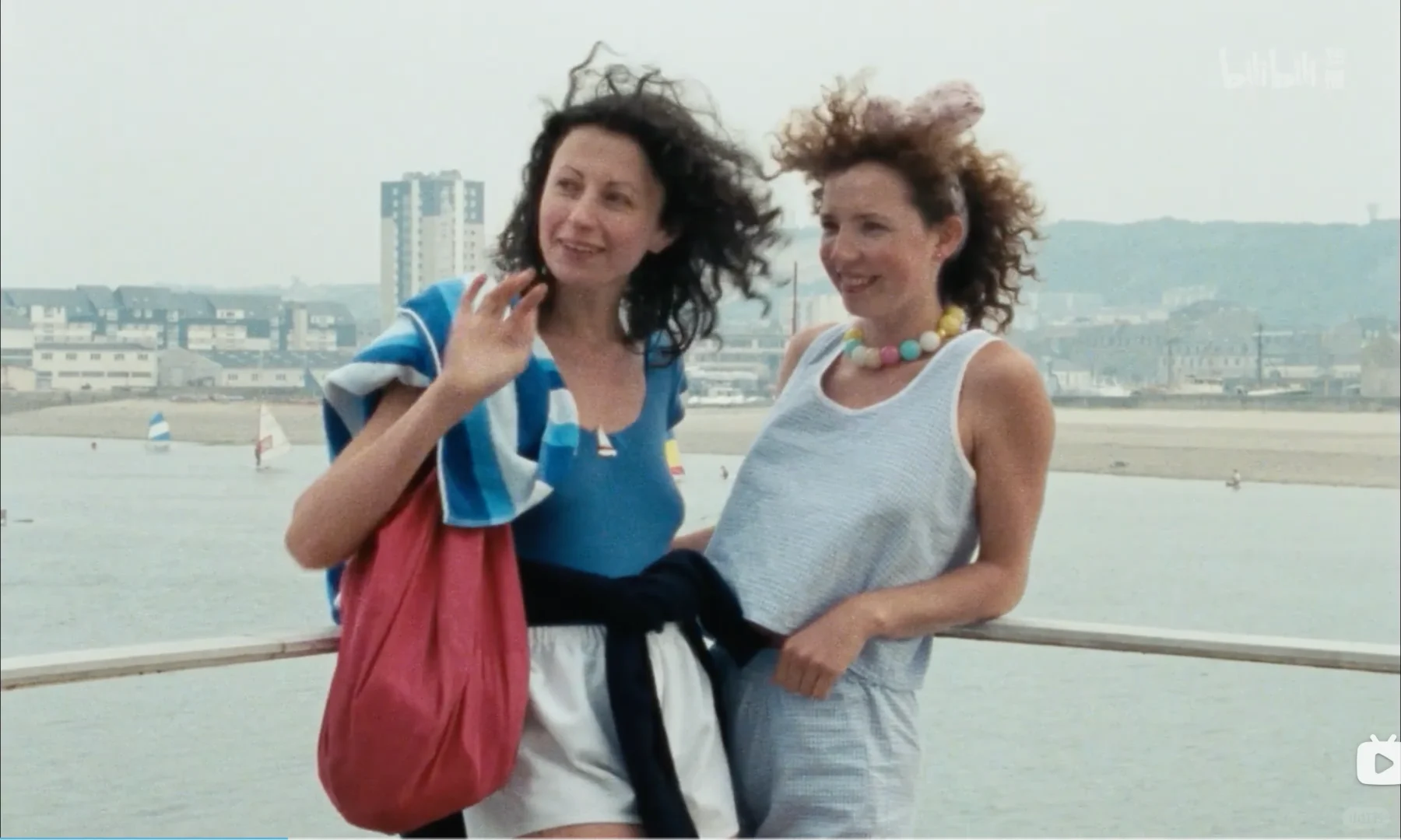 #电影穿搭|🍧深陷法式风情