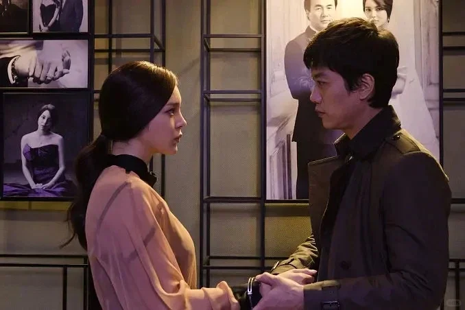 救命🆘当我的白月光开始演擦边好伤心。