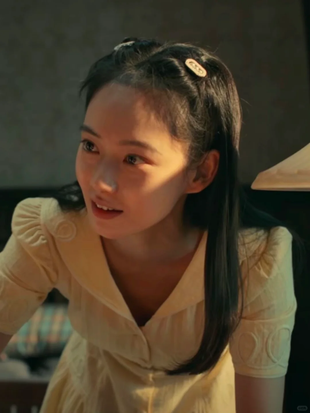 所有人都叫容金珍天才,只有必瑜叫他笨蛋