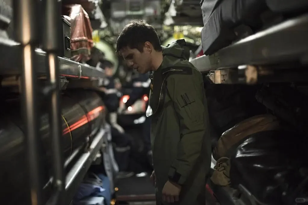 推荐一部潜艇战争电影《狼嚎》强烈推荐