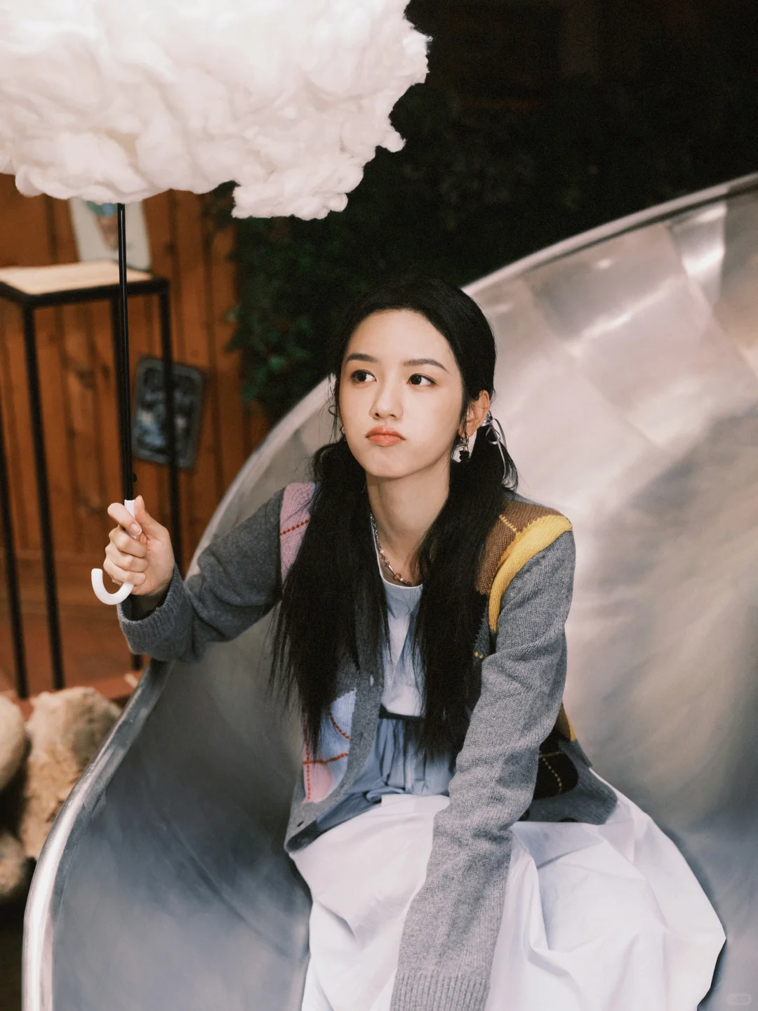 一起去电影院看也也吧！