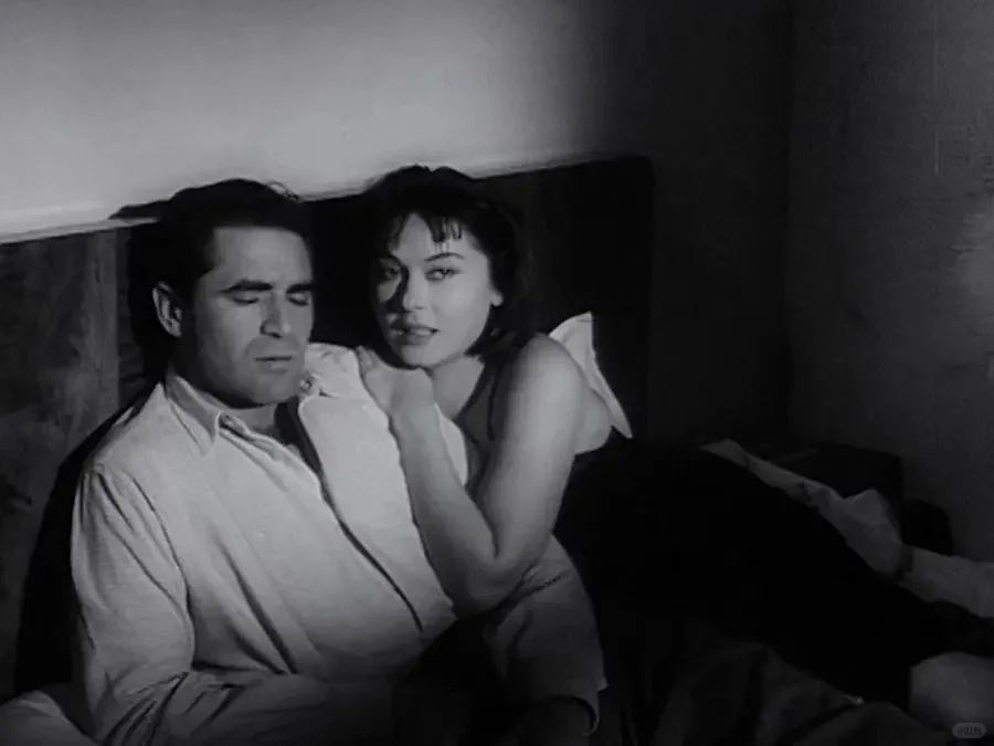 没想到安东尼奥尼还拍过工人阶级电影。。