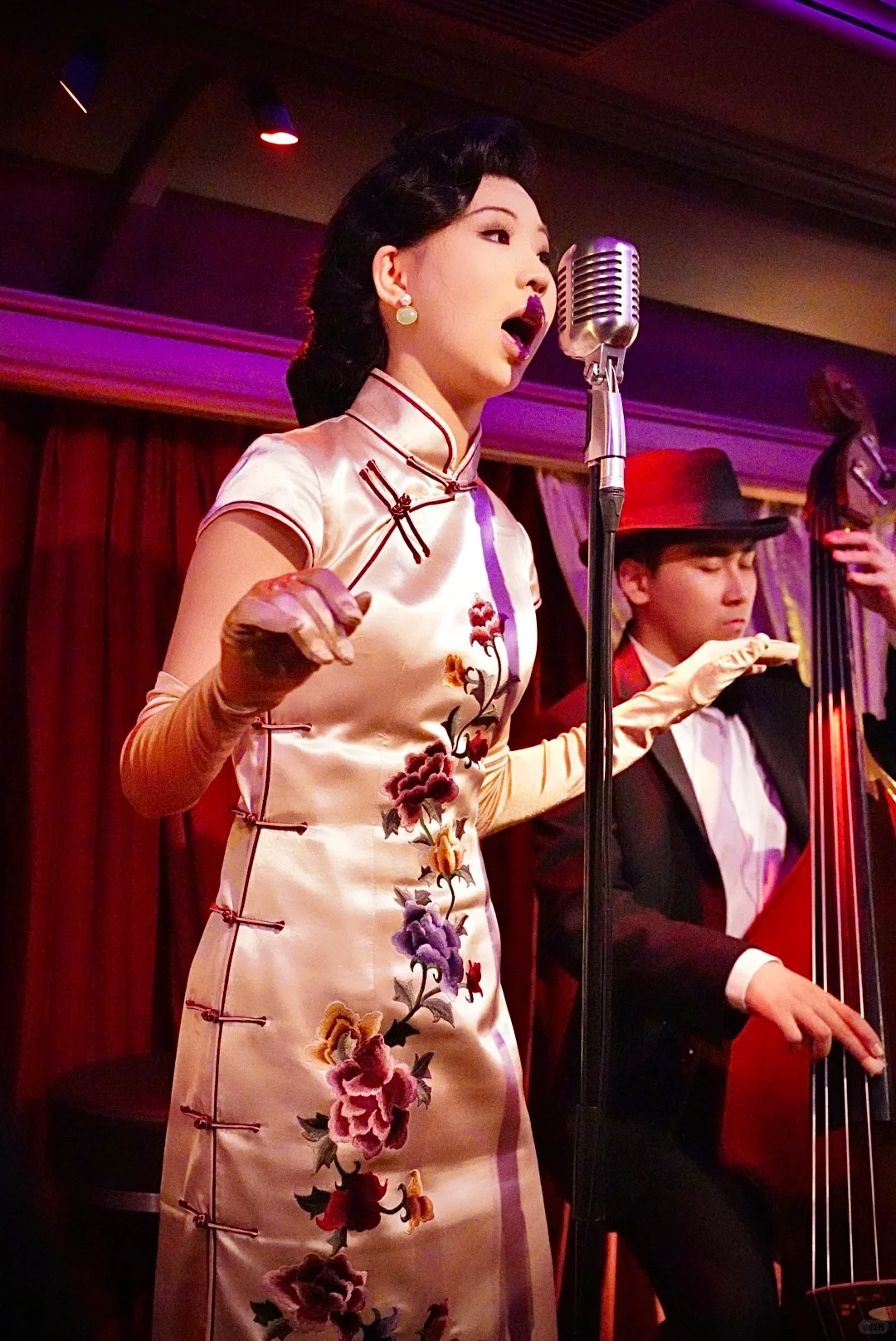 全球首个线下实景电影《SAGA光明之城》启幕