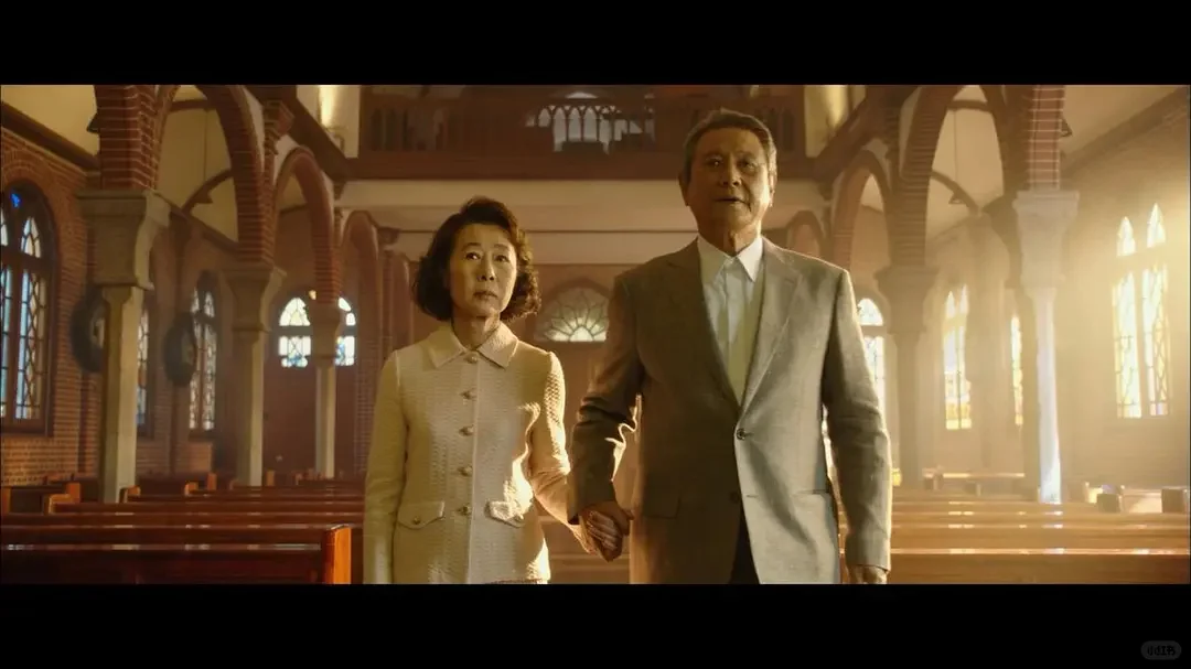 老公牛看电影【长寿商会】