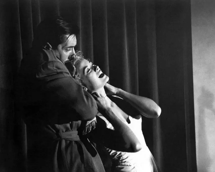 巨震撼🆘还要多少年才能出这样的电影❗❗