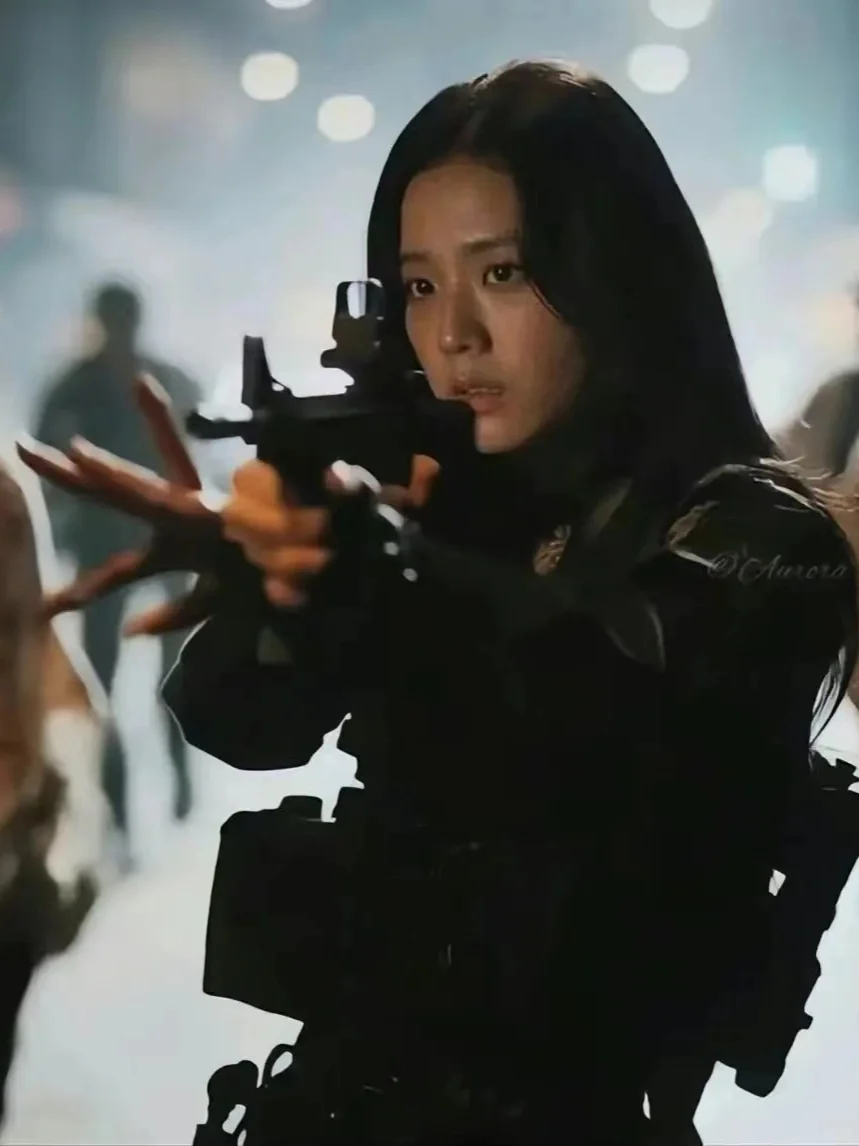 vocal‼️jisoo出演丧尸片‼️姐姐鲨疯了