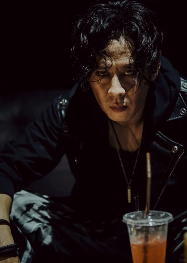 《重生》癫狂与反转:剧情绝对让你脑洞大开!