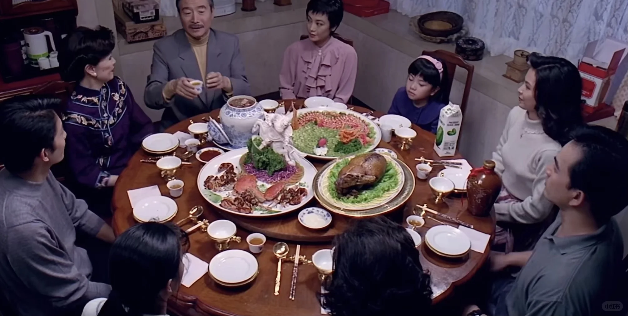 5⃣️3⃣️饮食在明,男女在暗。