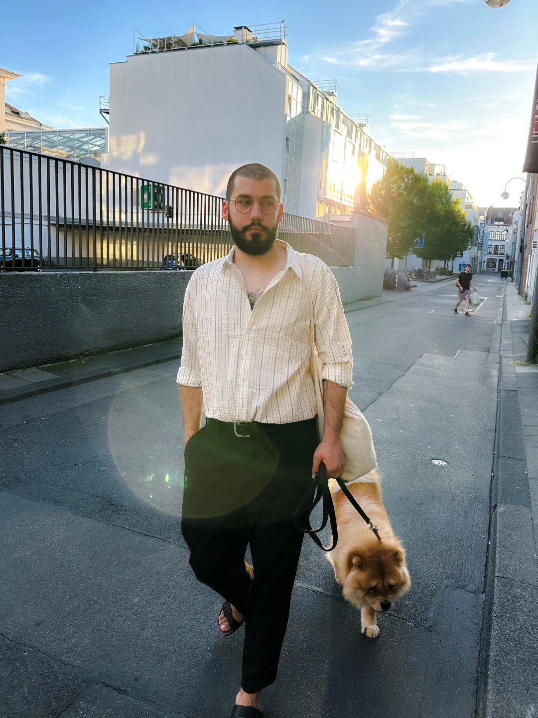 🇩🇪Hi I’m Abe. ✌🏼 你好，我是阿贝。✌🏼