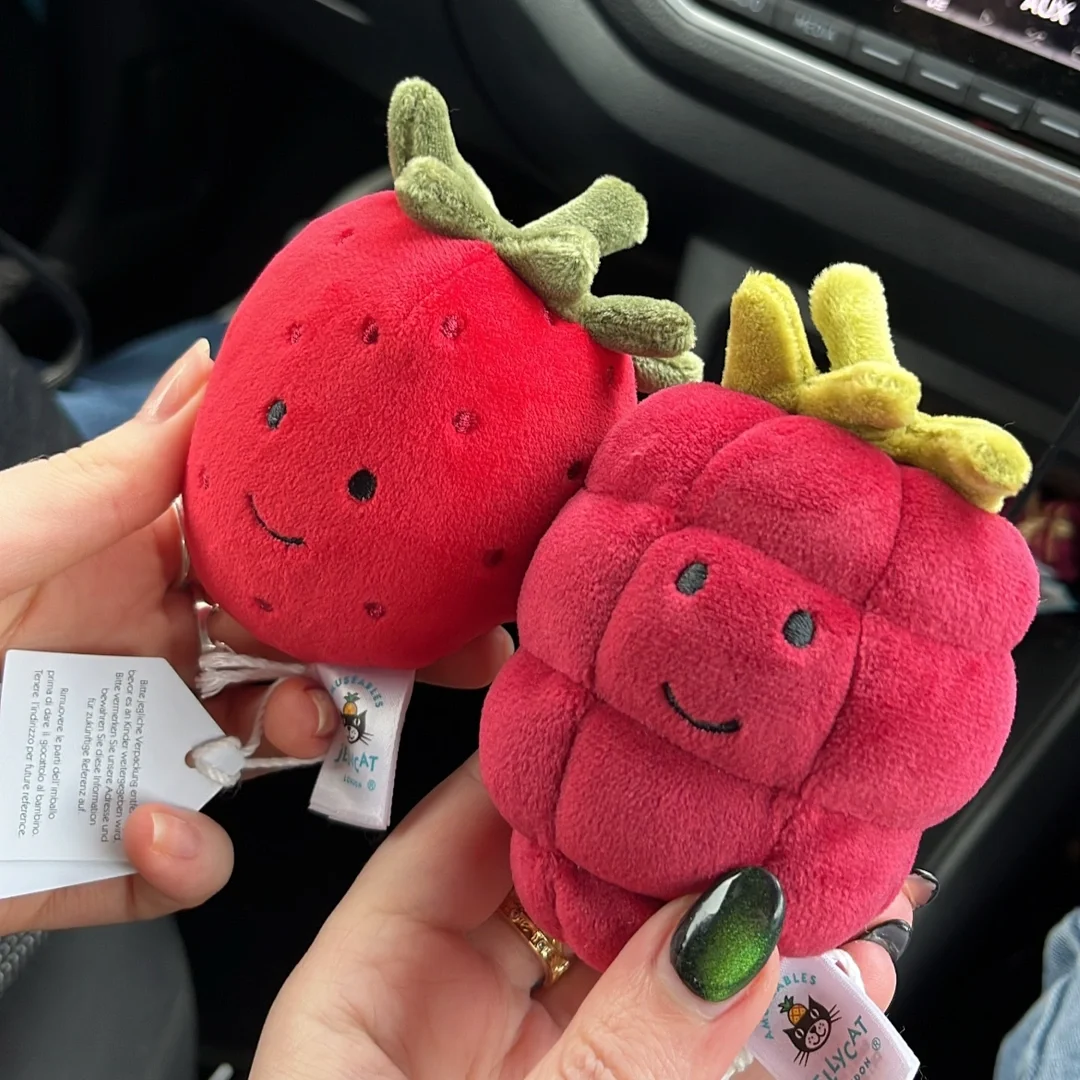 photo dump for the fans. 😵‍💫