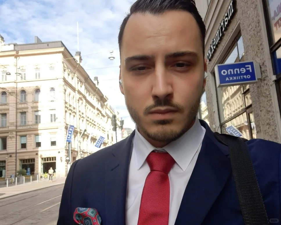 Hello Tiktok refuges