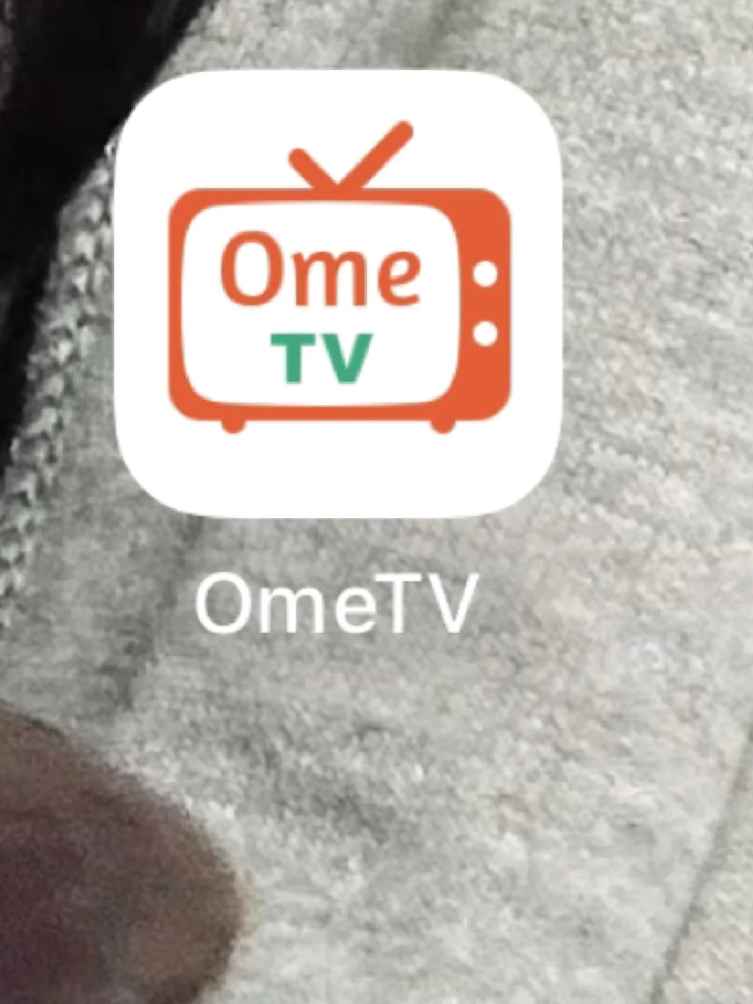 上来就说你好的陌生外国人反而不太友善