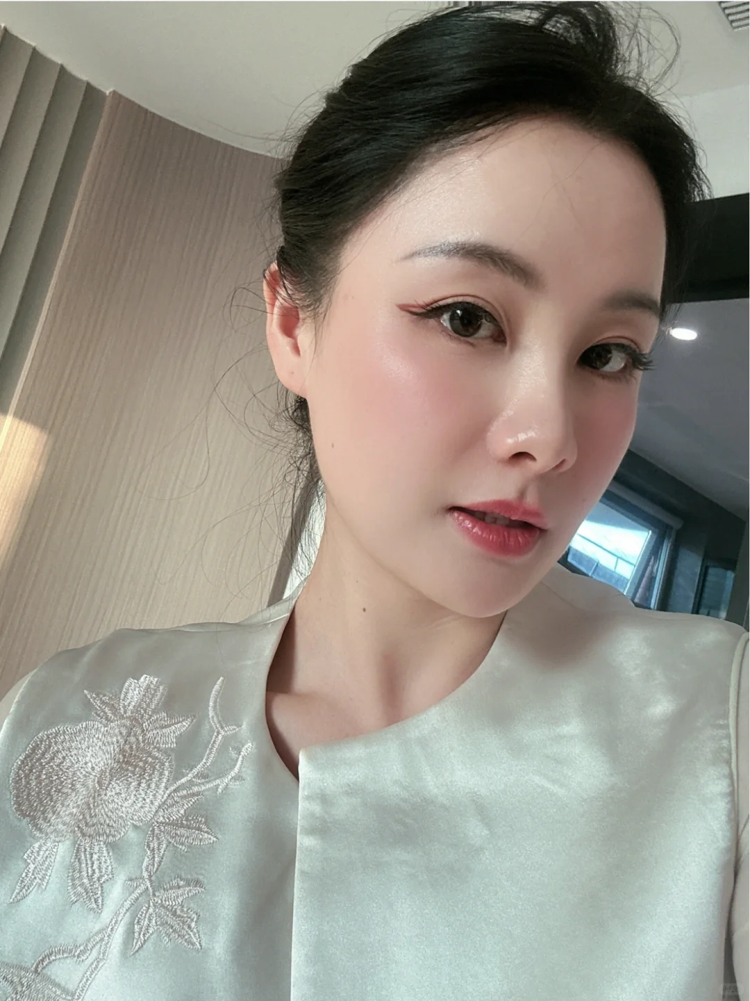 突如其来的老外霸占了我的小红书