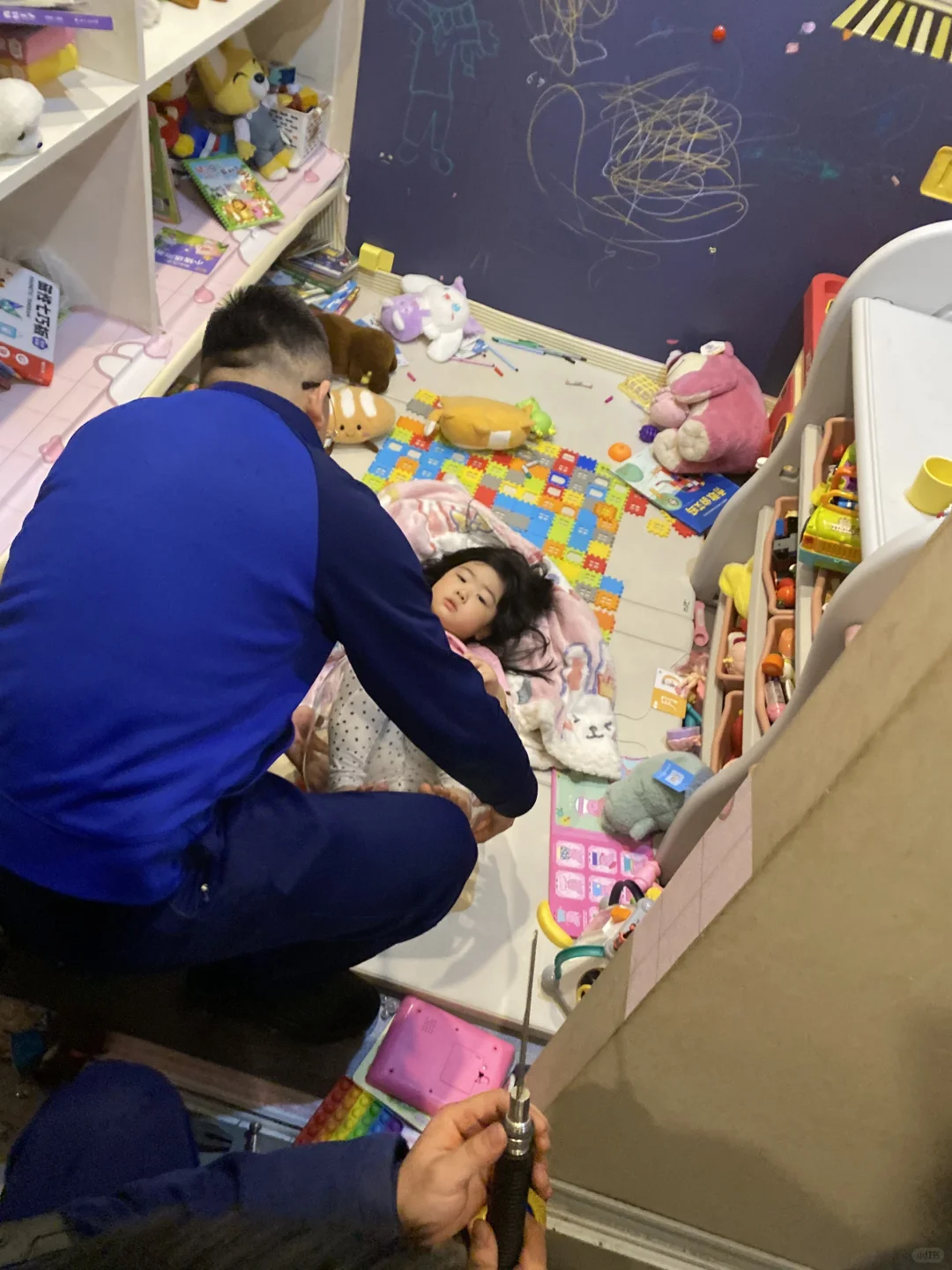 感谢消防员叔叔的解救之恩！