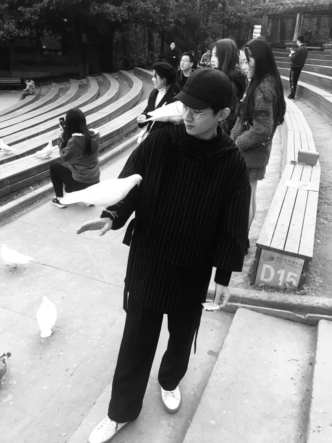 找过年的电影搭子，饭搭子