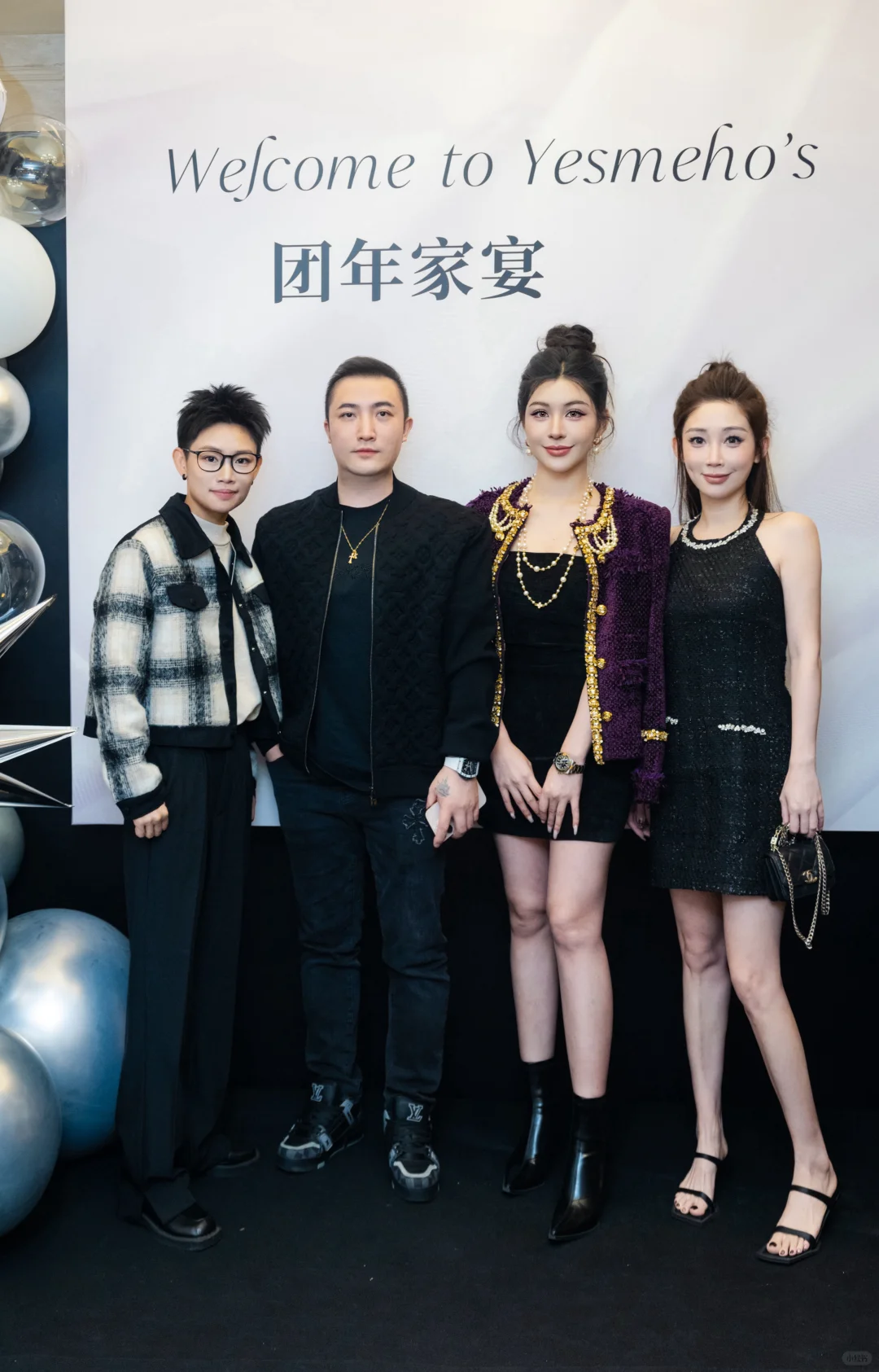 优秀女孩聚在一起就是在吸取养分