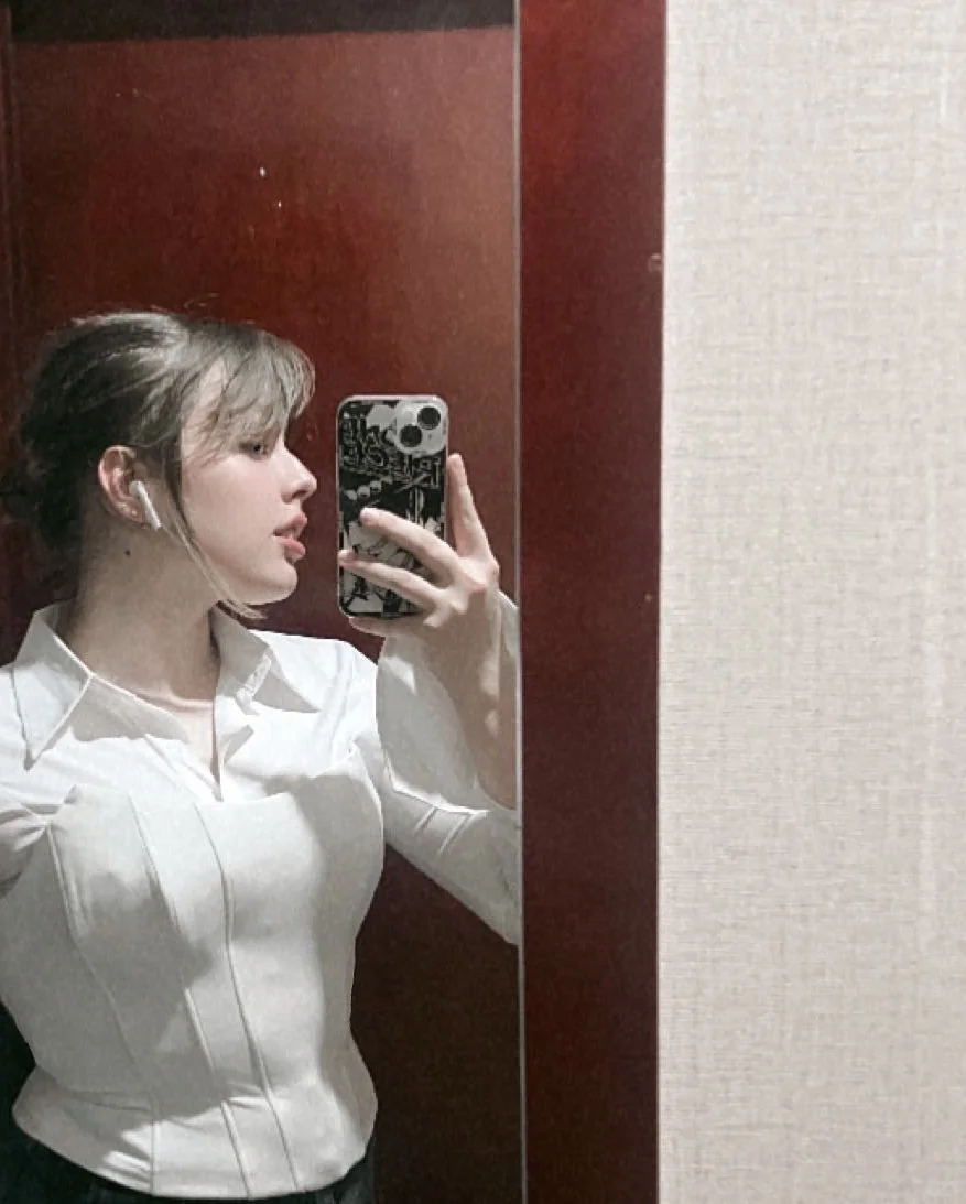 我继续展示我在北京的时刻。我真的很期待二