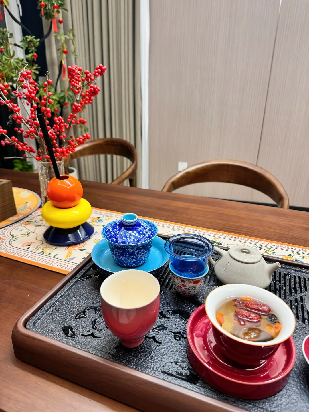 突如其来的老外霸占了我的小红书