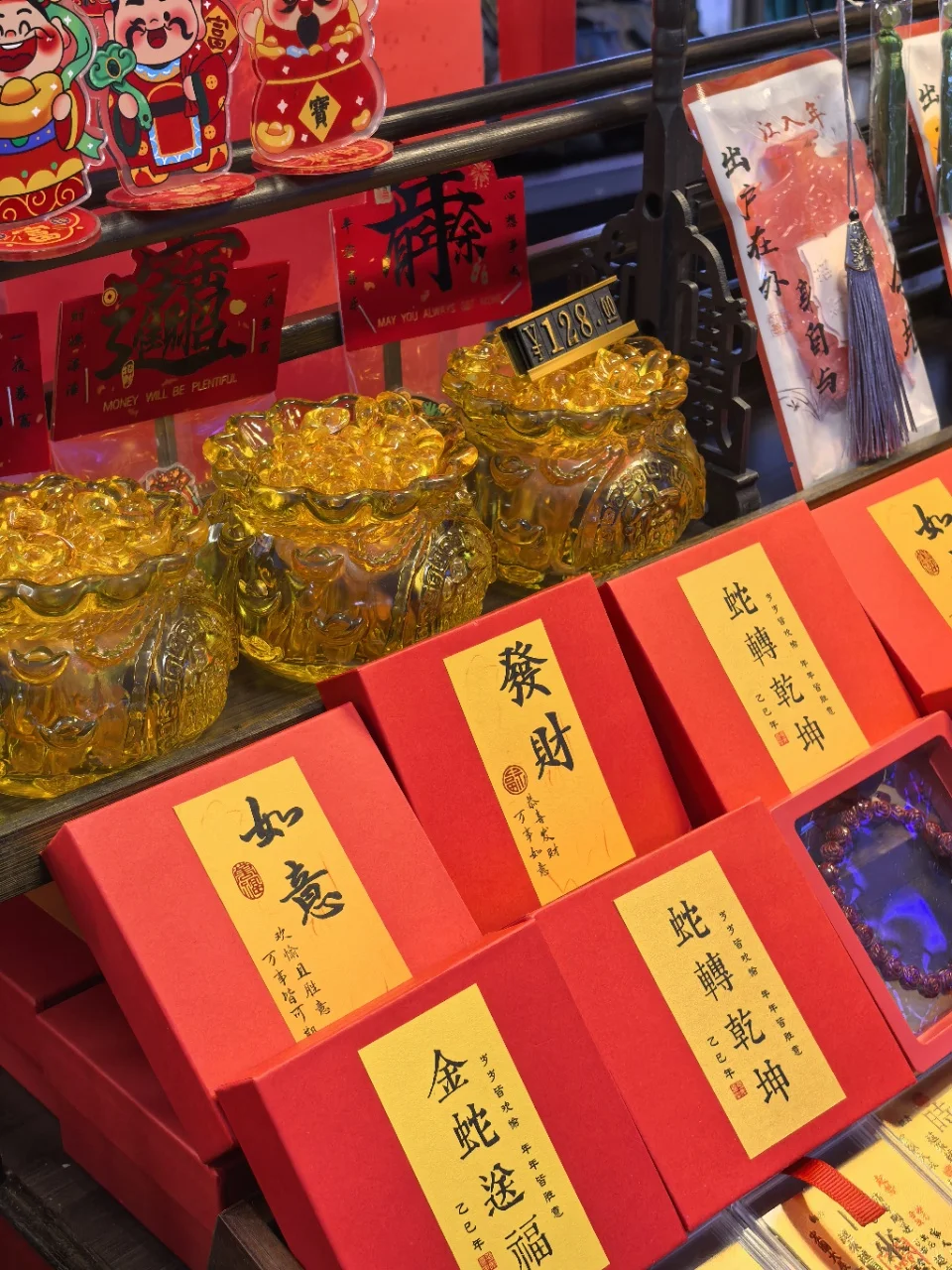 过大年，看春节档电影太震撼啦🌟