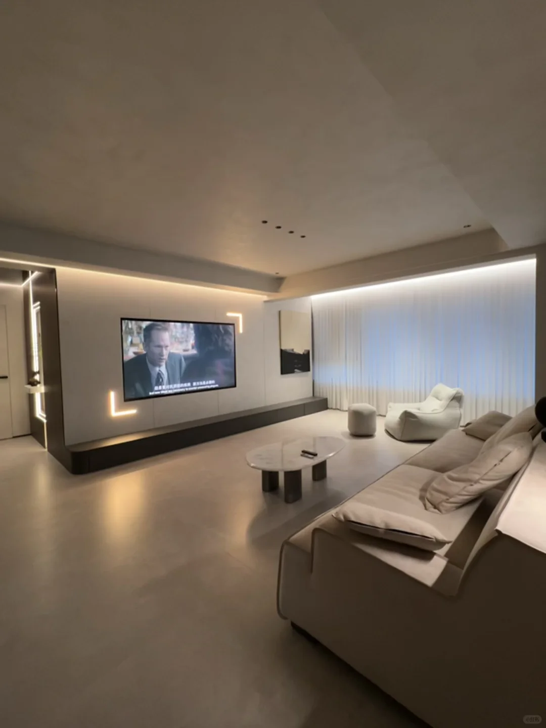 关于苹果盒子如何看电视