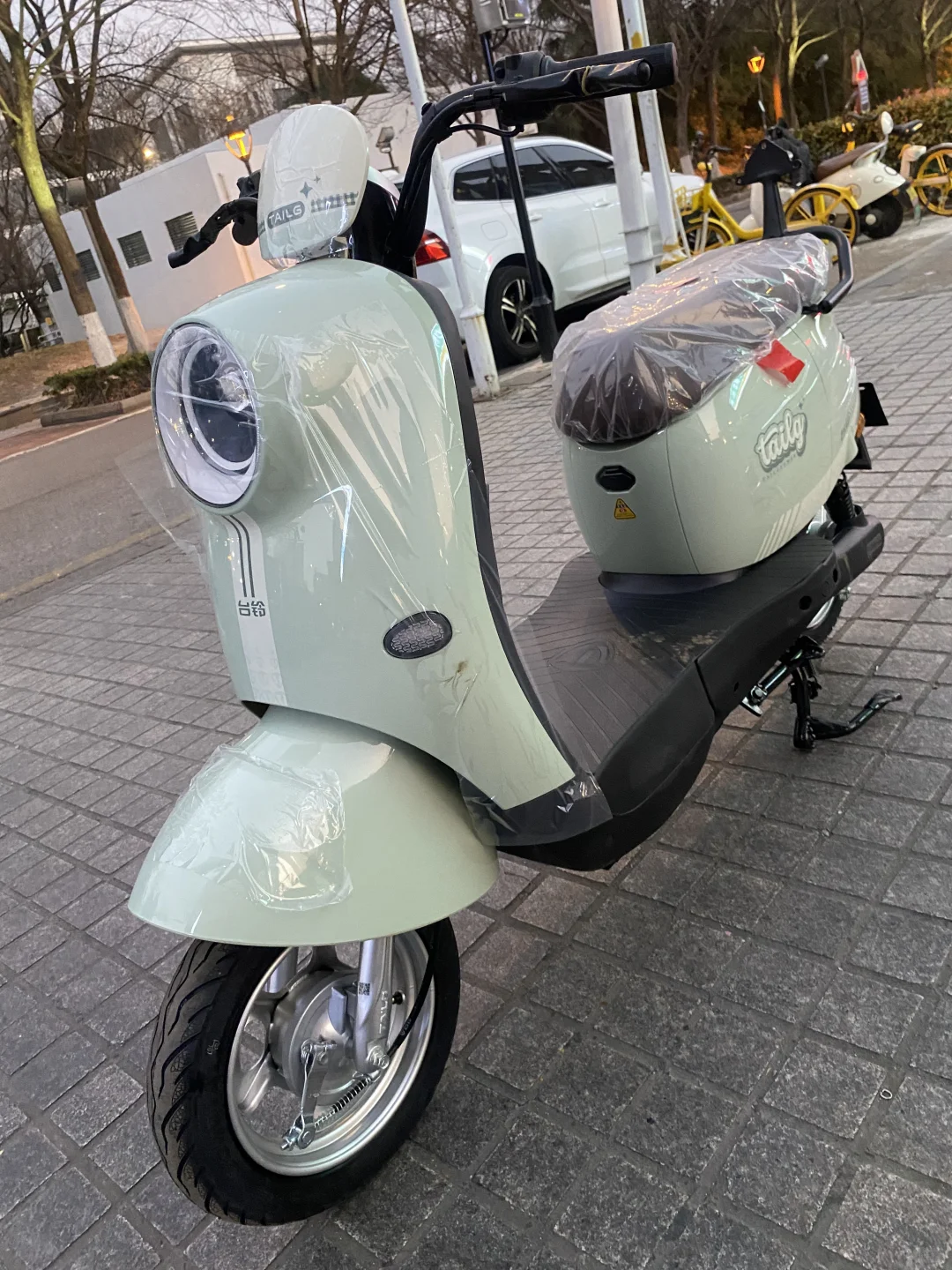 全新60ｖ台铃换购价1499元带NFC。手机APP