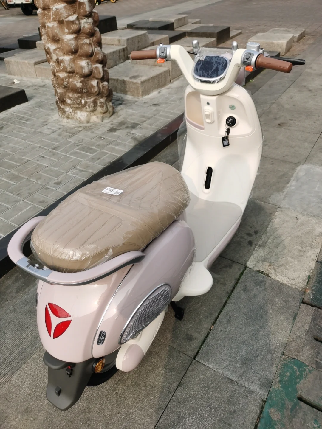 雅迪光芒70新款上市