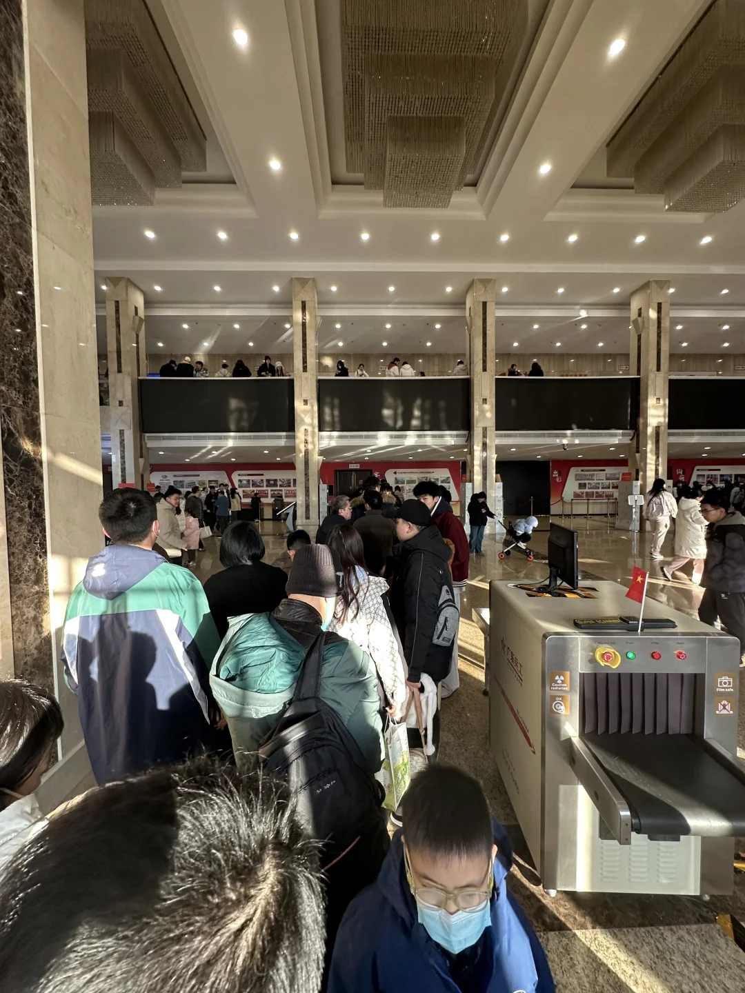 河南省人民会堂电影《哪吒》2000人场现场