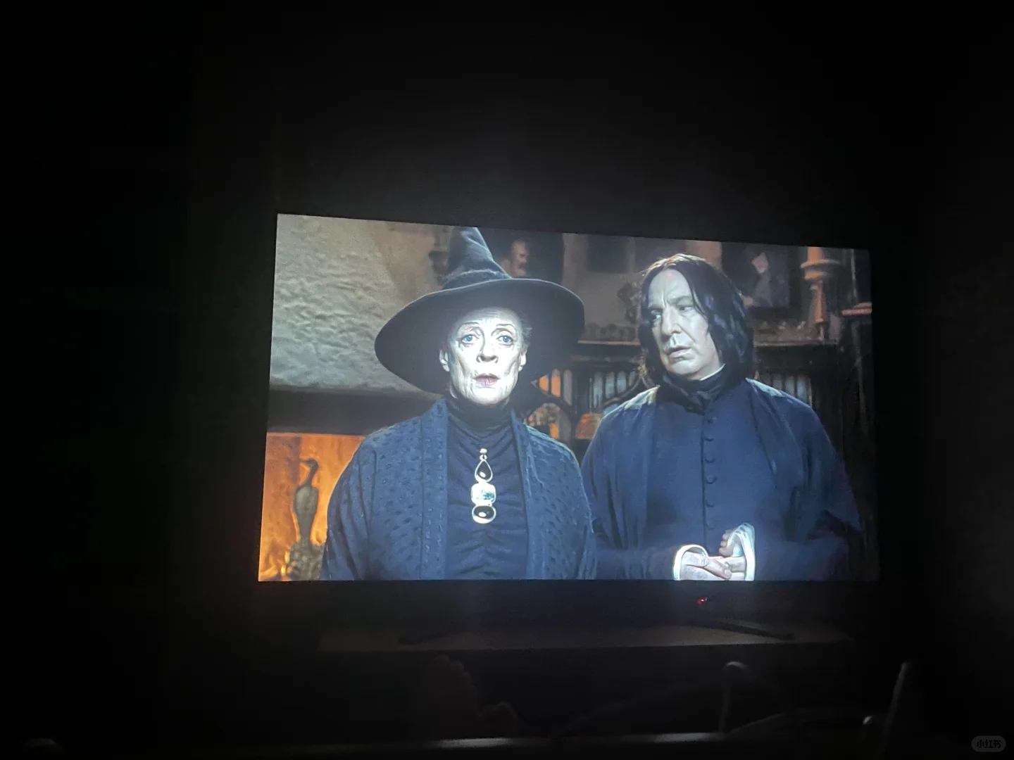 给我的卧室电视也连上电视盒子啦📺