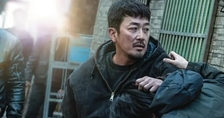 韩影资讯|河正宇新电影《破碎》2.5韩国上映