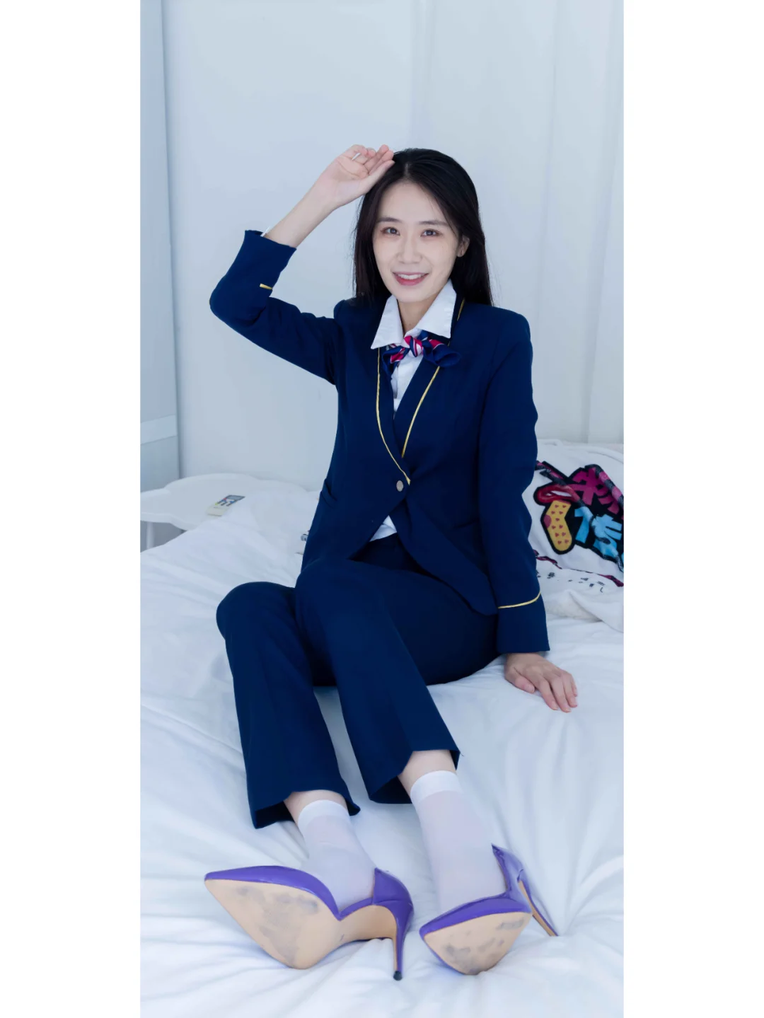 物恋模特菜菜-制服、白丝、3双高跟鞋