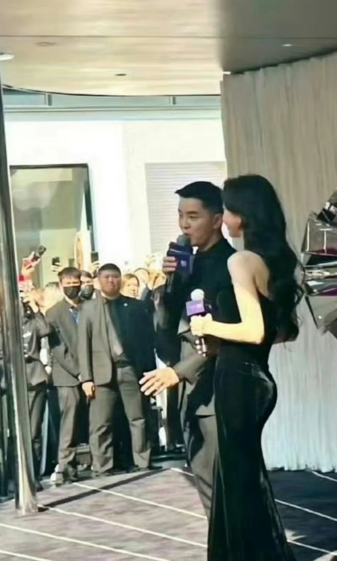 救命！以前真的低估了于文文的好身材