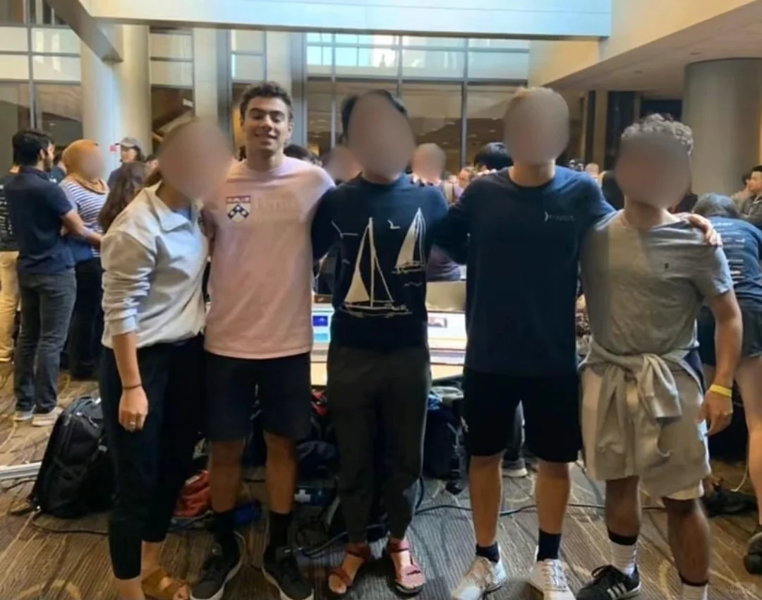 粉色娇嫩，你如今才26岁😍