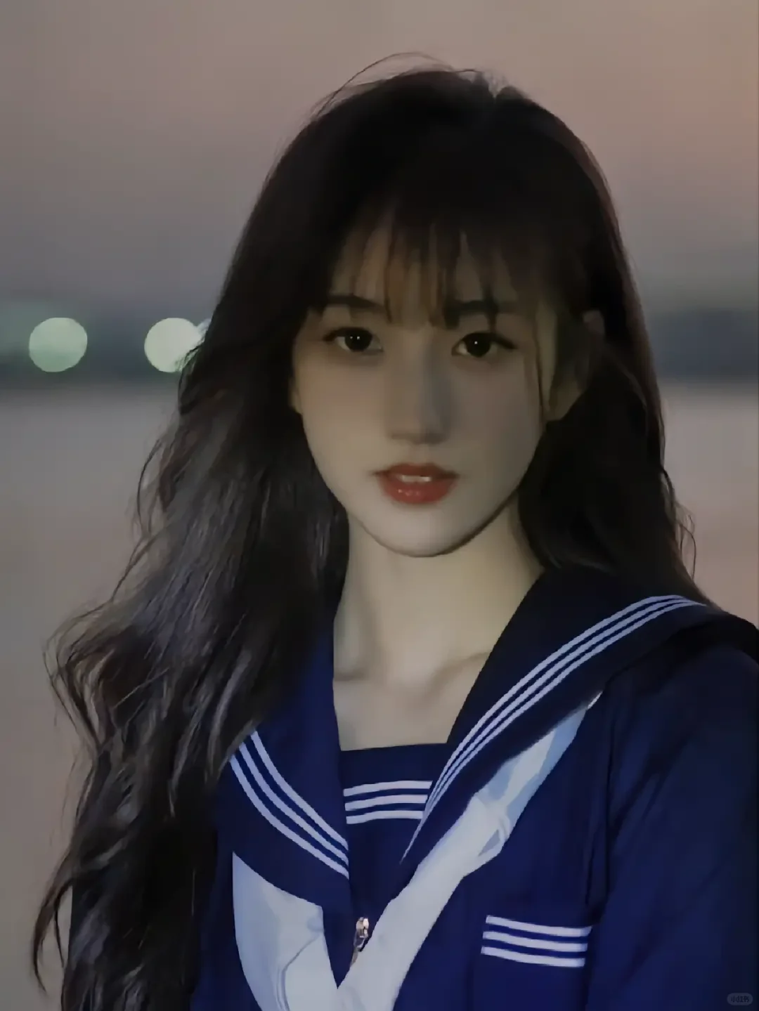 唉，我是女的也喜欢看美女😆