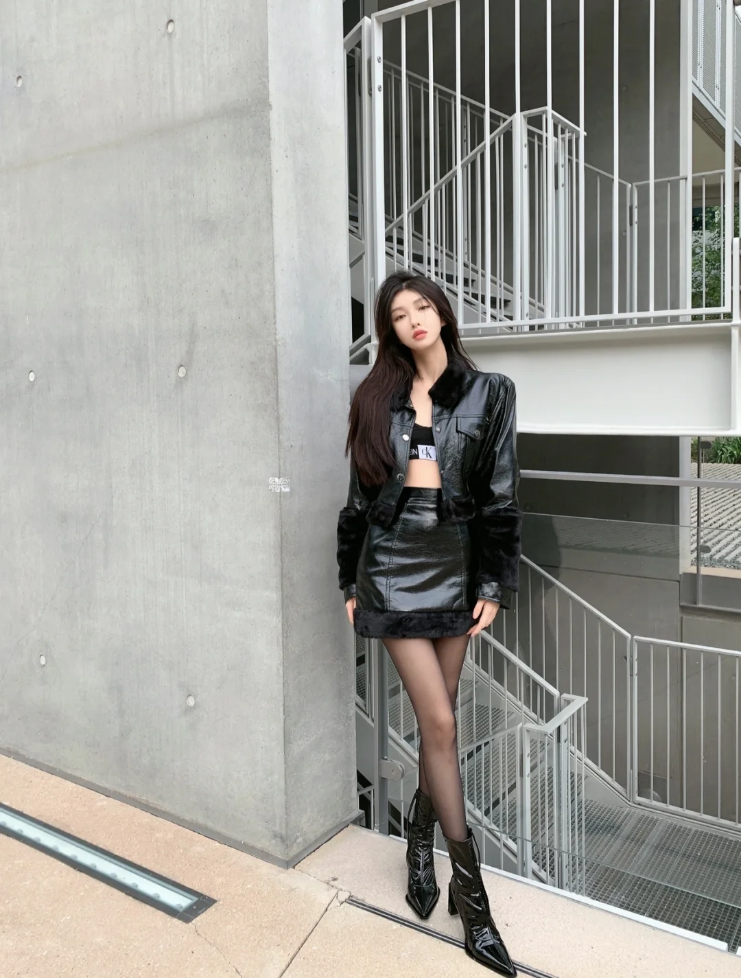 社交女鞋 | 是不是辣妹都有一双高跟靴