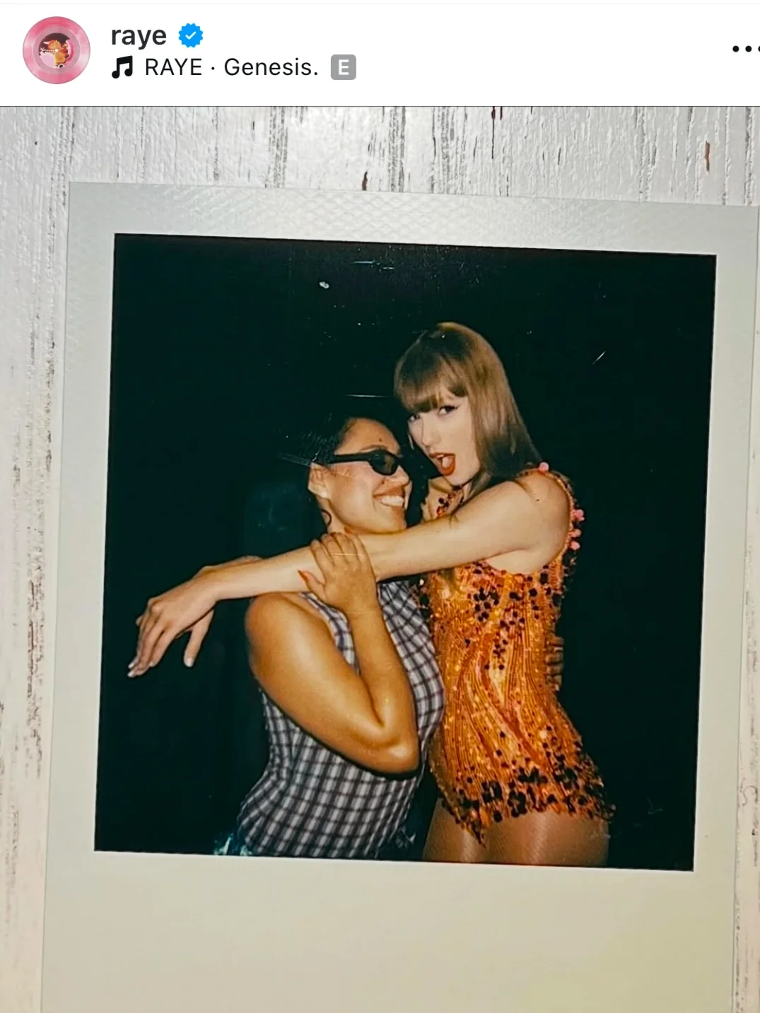 我们的珠宝让🇬🇧巨星Raye团队连发3封邮件！