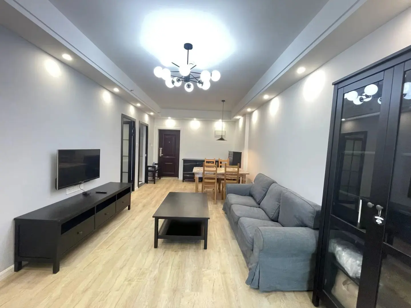 光谷app 软件园 全女生合租!