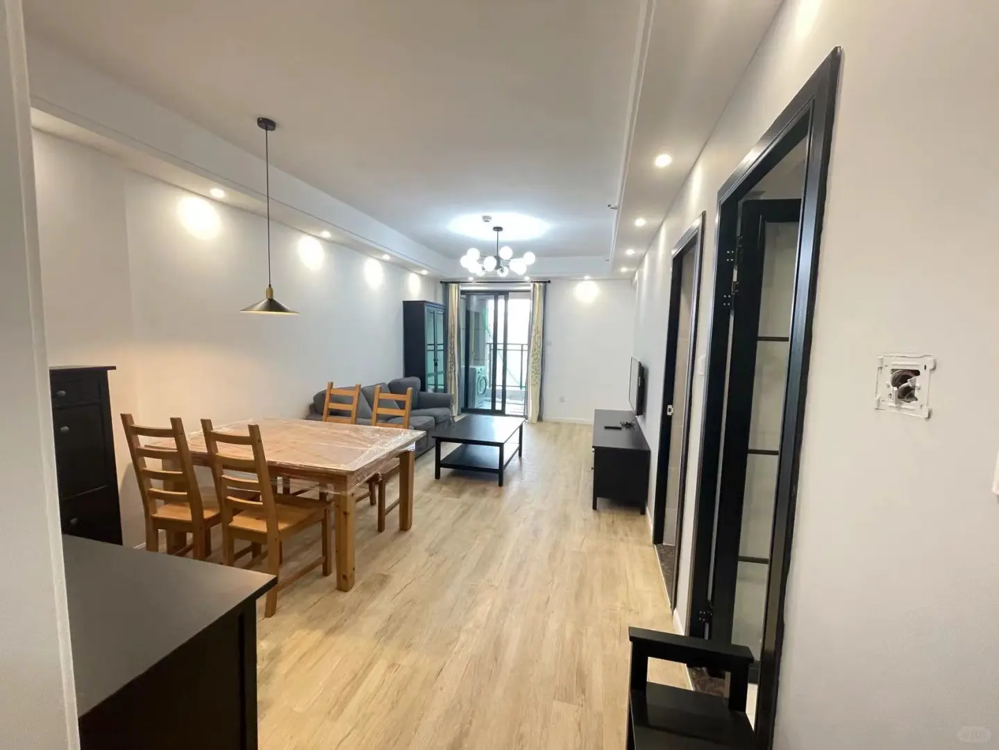 光谷app 软件园 全女生合租!