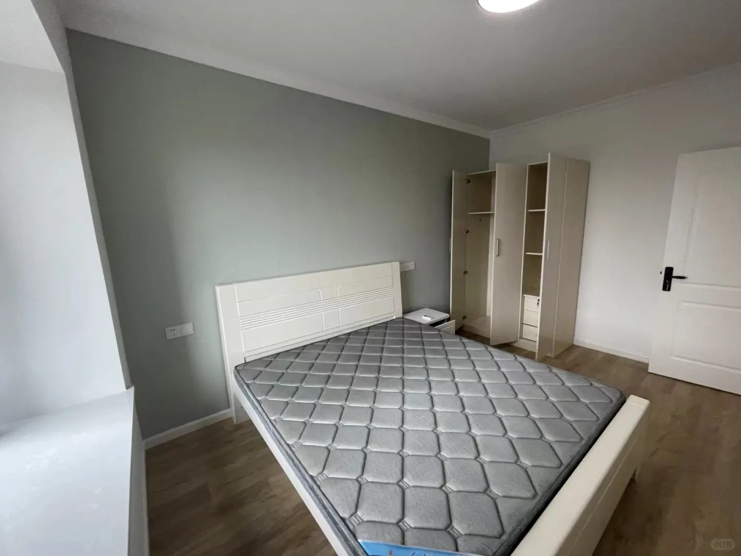 光谷app 软件园 全女生合租!